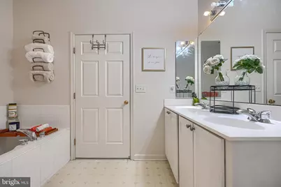 9577 Ashlyn Circle #9577, Owings Mills, MD 21117 - Photo 36