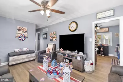 2827 Erie Avenue, Baltimore, MD 21234 - Photo 6