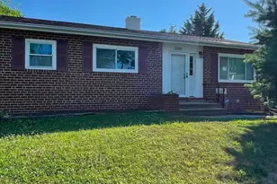 1034 Lakemont Rd, Baltimore, MD 21228 - Photo 1