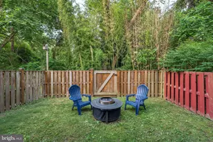 23 Winterberry Ct, Cockeysville, MD 21030 - Photo 14