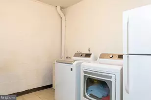 8001 Strauff Rd, Baltimore, MD 21204 - Photo 44