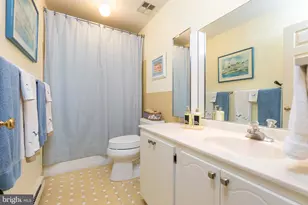 8001 Strauff Rd, Baltimore, MD 21204 - Photo 36