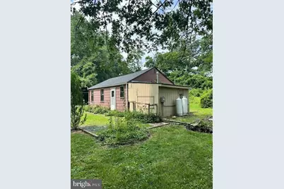 1021 Goff Road, Essex, MD 21221 - Photo 2