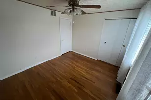 8104 Mid Haven Rd, Baltimore, MD 21222 - Photo 4