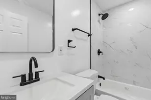 111 Oak St, Dundalk, MD 21222 - Photo 14