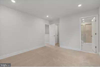 330 Sweetbay Rd, Essex, MD 21221 - Photo 20