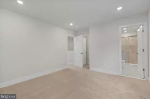 330 Sweetbay Rd, Essex, MD 21221 - Photo 20