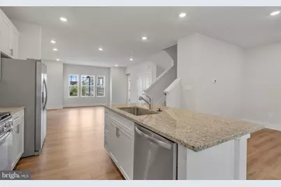 330 Sweetbay Rd, Essex, MD 21221 - Photo 12