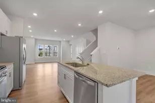 330 Sweetbay Rd, Essex, MD 21221 - Photo 12
