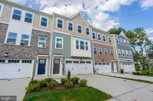 330 Sweetbay Rd, Essex, MD 21221 - Photo 2