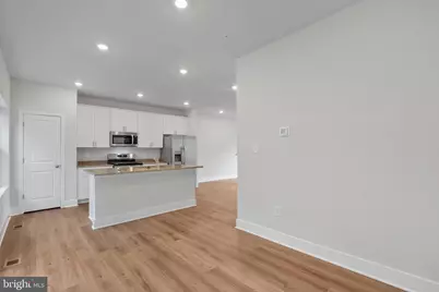 330 Sweetbay Rd, Essex, MD 21221 - Photo 16