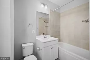 220 E Pennsylvania Ave, Towson, MD 21286 - Photo 16