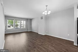 220 E Pennsylvania Ave, Towson, MD 21286 - Photo 16