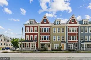 220 E Pennsylvania Ave, Towson, MD 21286 - Photo 2