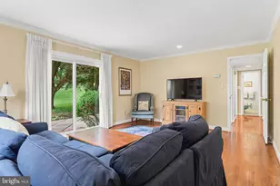 4 Alcan, Towson, MD 21286 - Photo 18