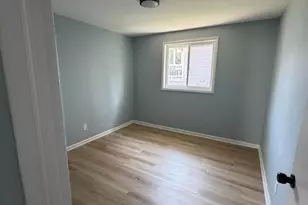 307 Oberle Ave, Essex, MD 21221 - Photo 8