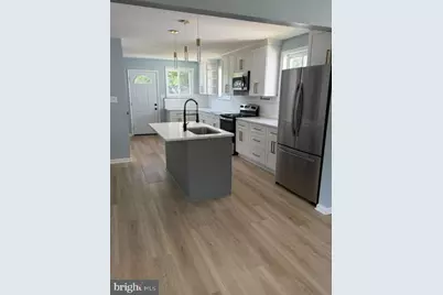 307 Oberle Avenue, Essex, MD 21221 - Photo 2