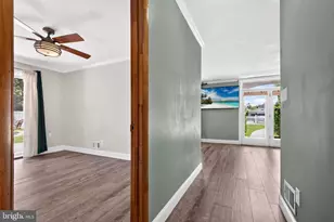 2858 Lodge Farm Rd, Baltimore, MD 21219 - Photo 20