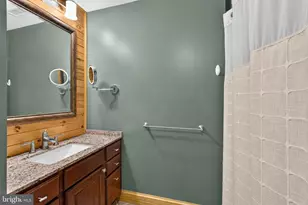 2858 Lodge Farm Rd, Baltimore, MD 21219 - Photo 18