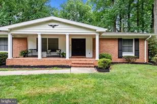 9902 Braewood Rd, Randallstown, MD 21133 - Photo 4