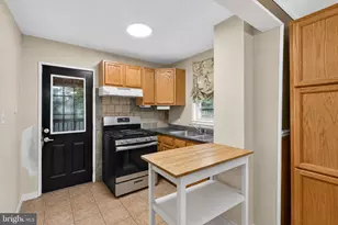 38 Lincoln Ave, Catonsville, MD 21228 - Photo 8