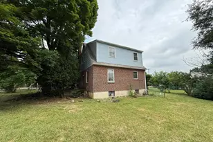 2100 St Lukes Ln, Baltimore, MD 21207 - Photo 4