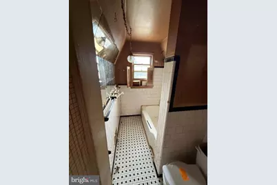2100 Saint Lukes Lane, Baltimore, MD 21207 - Photo 10