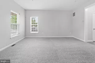 1621 Renaissance Dr, Essex, MD 21221 - Photo 4