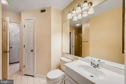 2322 Falls Gable Lane #J, Baltimore, MD 21209 - Photo 10