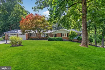 10 Hickory Hill Road, Cockeysville, MD 21030 - Photo 2
