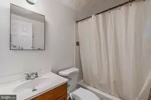 10 Mitnick Ct, Baltimore, MD 21236 - Photo 16