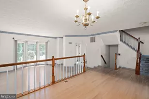 21 Willwood Ct, Baltimore, MD 21209 - Photo 8
