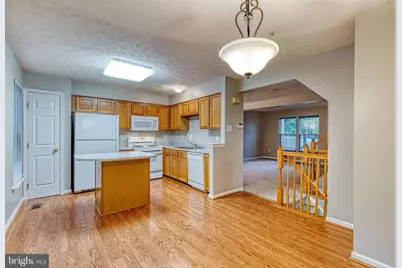 27 Silver Birch Court, Owings Mills, MD 21117 - Photo 8