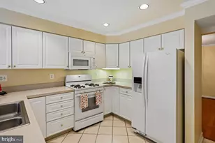 660 Straffan Dr, Lutherville Timonium, MD 21093 - Photo 10