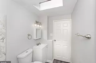 911 Imperial Ct, Baltimore, MD 21227 - Photo 38