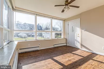 67 Burke, Towson, MD 21286 - Photo 32