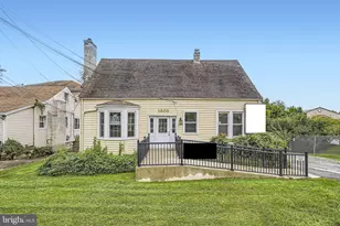 1805 E Joppa Rd, Parkville, MD 21234 - Photo 1