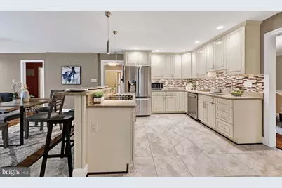 14210 Greencroft Lane, Cockeysville, MD 21030 - Photo 16