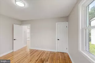 5601 Windsor Mill Rd, Baltimore, MD 21207 - Photo 4