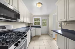 1561 Cottage Ln, Towson, MD 21286 - Photo 4