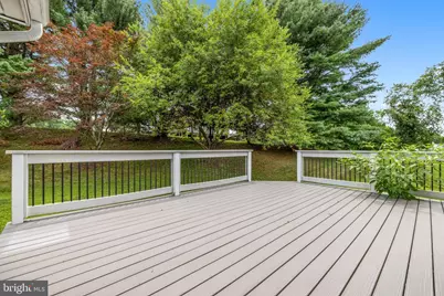 21 Deep Powder Ct, Woodstock, MD 21163 - Photo 8