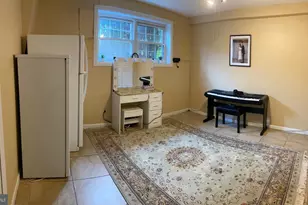 3 Sugar Tree Pl, Cockeysville, MD 21030 - Photo 24