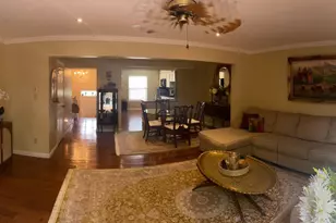 3 Sugar Tree Pl, Cockeysville, MD 21030 - Photo 8