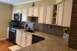 3 Sugar Tree Pl, Cockeysville, MD 21030 - Photo 14