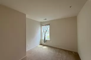 10215 Daventry Dr, Cockeysville, MD 21030 - Photo 20