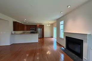 10215 Daventry Dr, Cockeysville, MD 21030 - Photo 12
