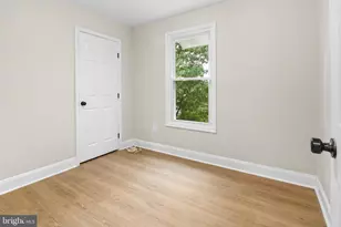 446 Doe Meadow Dr, Owings Mills, MD 21117 - Photo 28