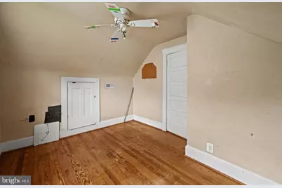 52 N Prospect Avenue N, Baltimore, MD 21228 - Photo 18