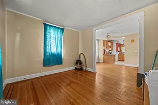 52 N Prospect Ave N, Baltimore, MD 21228 - Photo 4