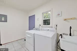 502 Theresa Ave, Essex, MD 21221 - Photo 12